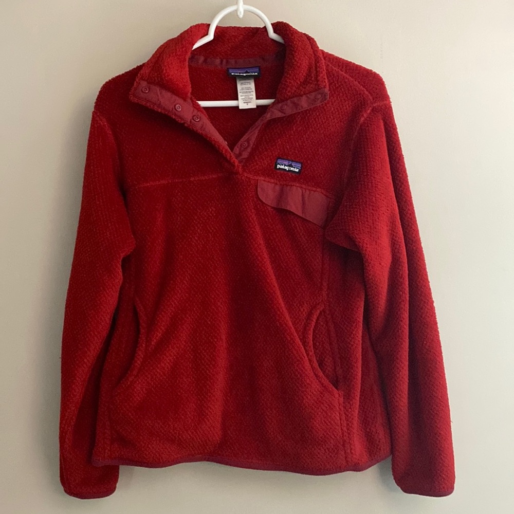 Womens size medium Patagonia pull over
